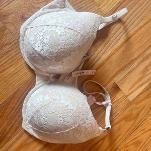 Victoria’s Secret Bra